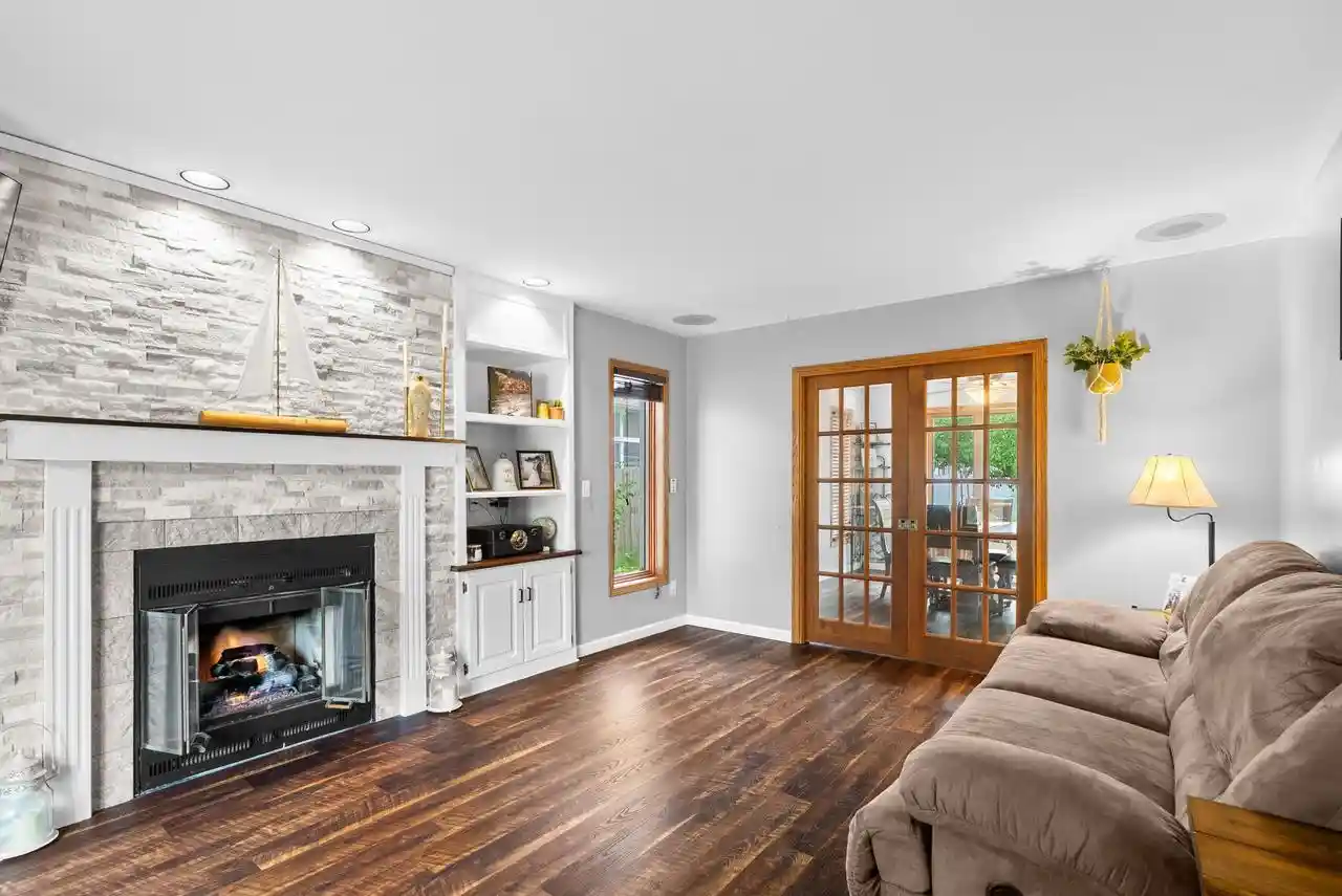 3rd image of 4709 Laurie Lane Lane, Two Rivers, WI 54241 | MLS# 1976499