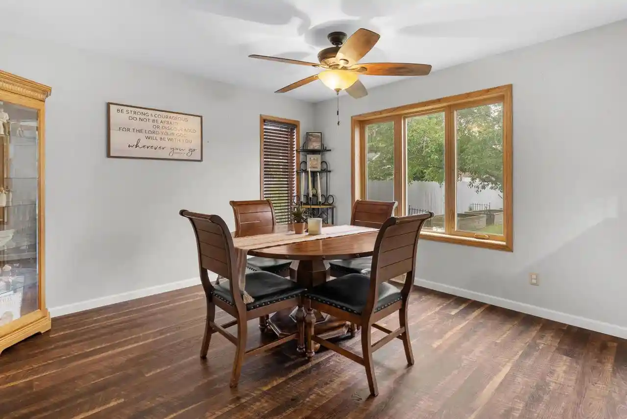 5th image of 4709 Laurie Lane Lane, Two Rivers, WI 54241 | MLS# 1976499