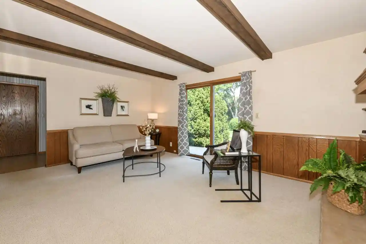 Photo 3 of Sale Pending at 4690 Parkhurst Dr Dr, Brookfield, WI 53045 | MLS# 1976500 | Listing updated on 2026-08-29