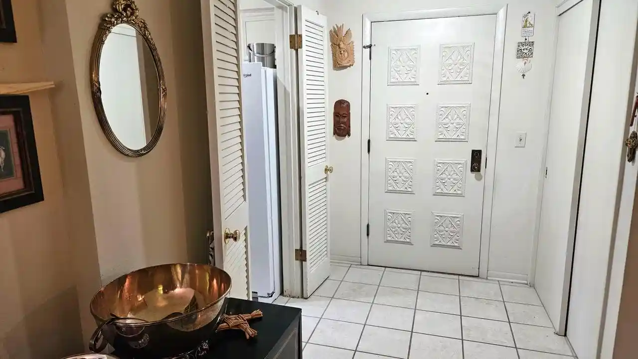 Photo 2 of Condo for sale at 1229 N Jackson Street Street #101, Milwaukee, WI 53202 | MLS# 1976504 | Listing updated on 2026-08-25