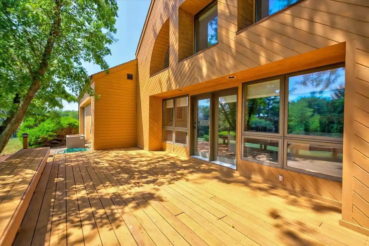 Photo 3 of Single family home for sale at 2532 Bigler Cir, Verona, WI 53593 | MLS# 2030663 | Listing updated on 2026-09-10