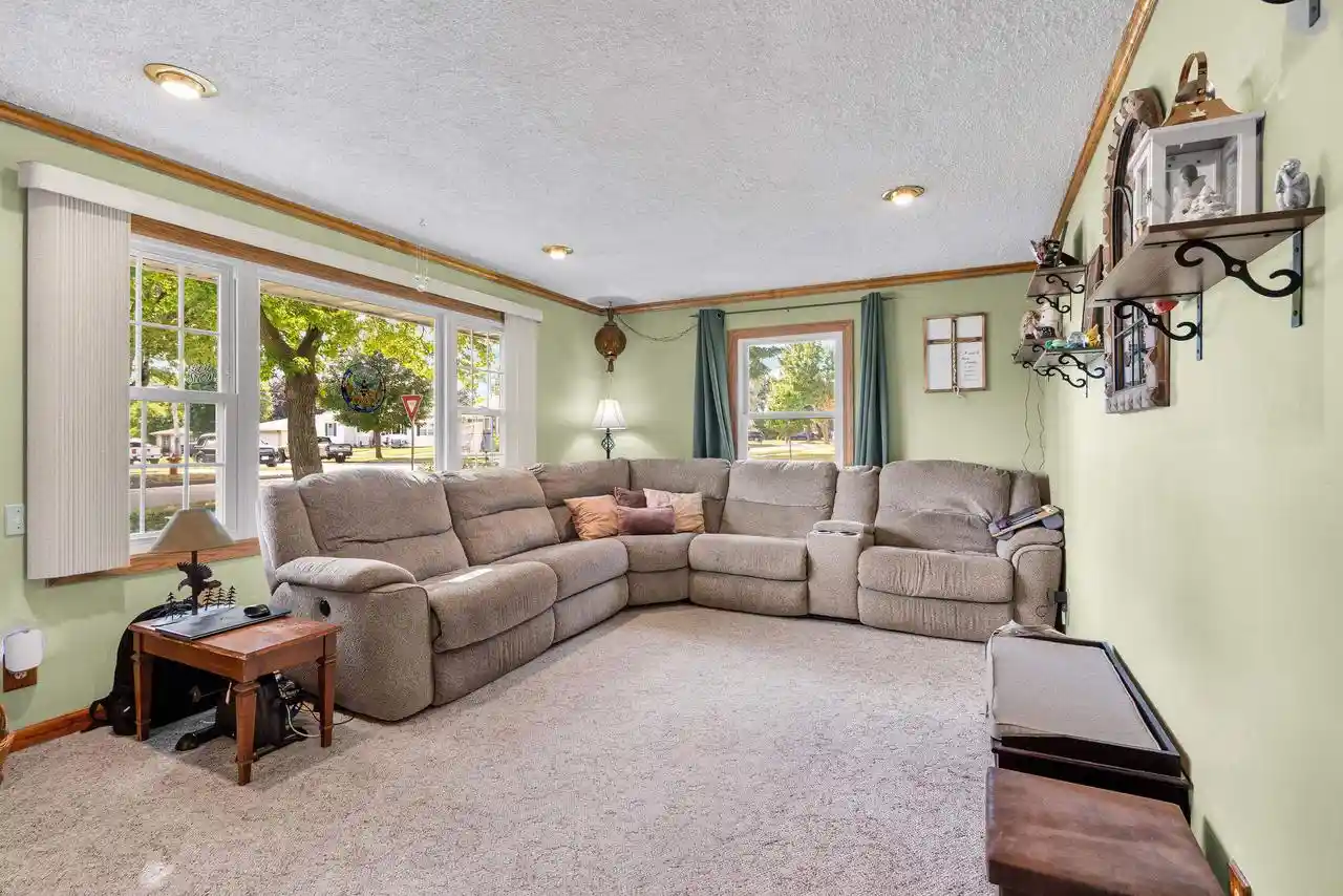 Photo 3 of Single family home for sale at 352 S James Street Street, Kimberly, WI 54136 | MLS# 50331128 | Listing updated on 2026-08-19