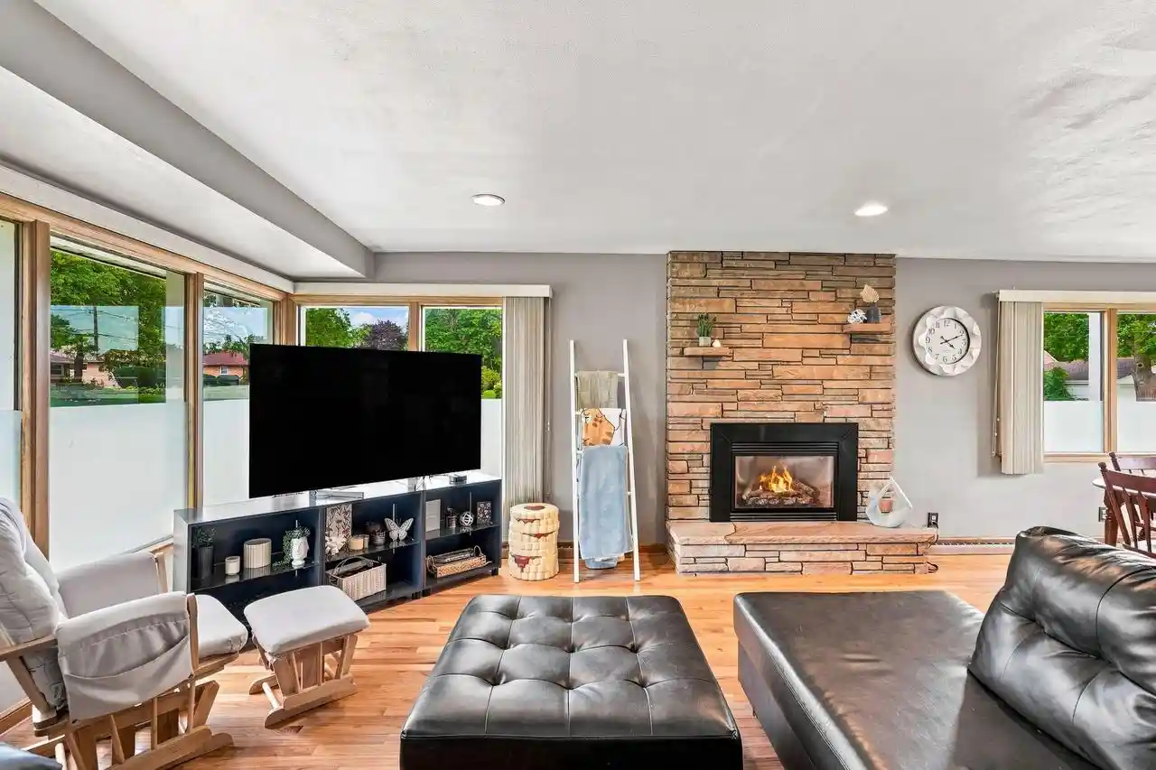 Photo 2 of Sale Pending at 1401 Manistique Avenue Avenue, South Milwaukee, WI 53172 | MLS# 1976507 | Listing updated on 2026-08-21