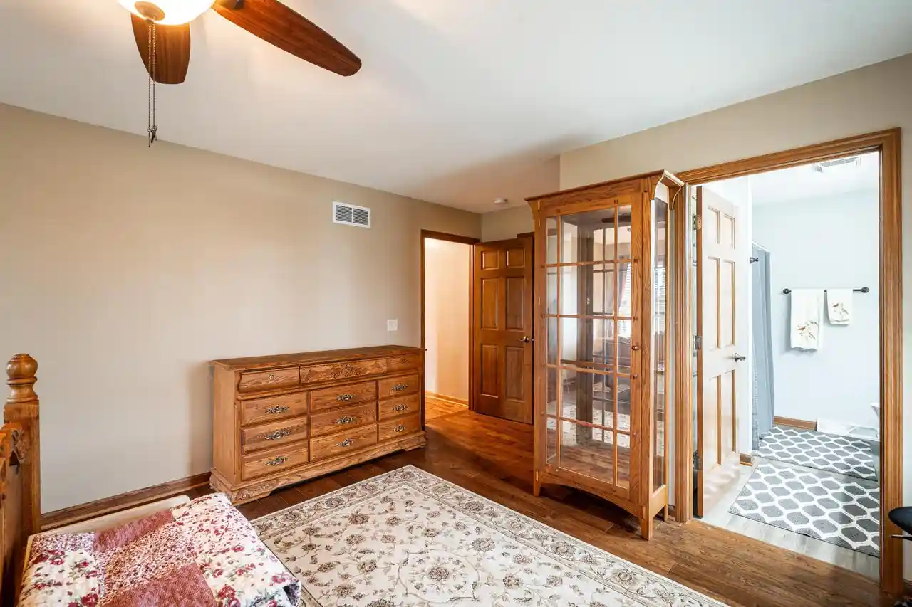 2nd image of 213 Gosdeck Lane Lane, Johnson Creek, WI 53038 | MLS# 1976508