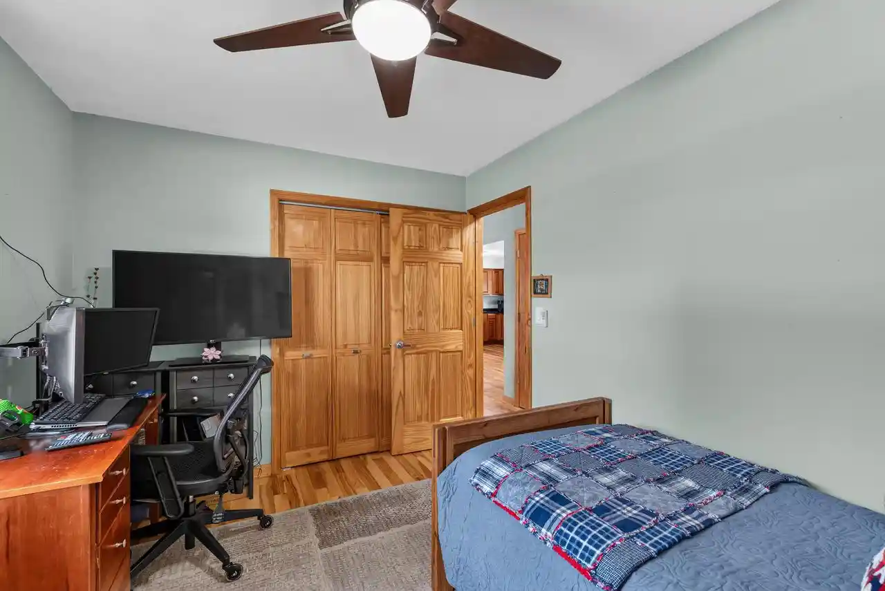 Photo 4 of Single family home for sale at W243N6591 Westhaven Dr Dr, Sussex, WI 53089 | MLS# 1976511 | Listing updated on 2026-09-25