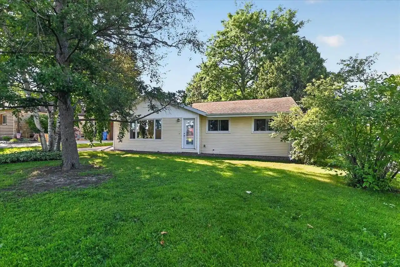 44th image of 4351 Windsor Road Road, Windsor, WI 53598 | MLS# 2030670
