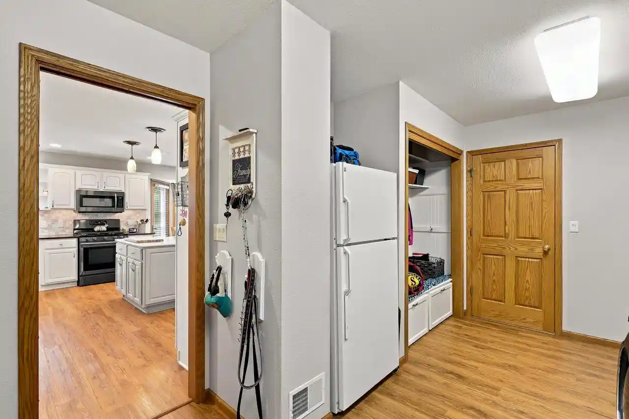 3rd image of 714 Audubon Road Road, Sheboygan, WI 53083 | MLS# 1976520