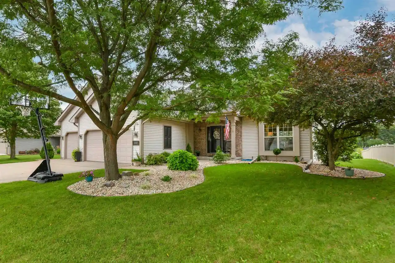 Photo 1 of Single family home for sale at 3408 Portland Dr Dr, Janesville, WI 53546 | MLS# 2030671 | Listing updated on 2026-09-17