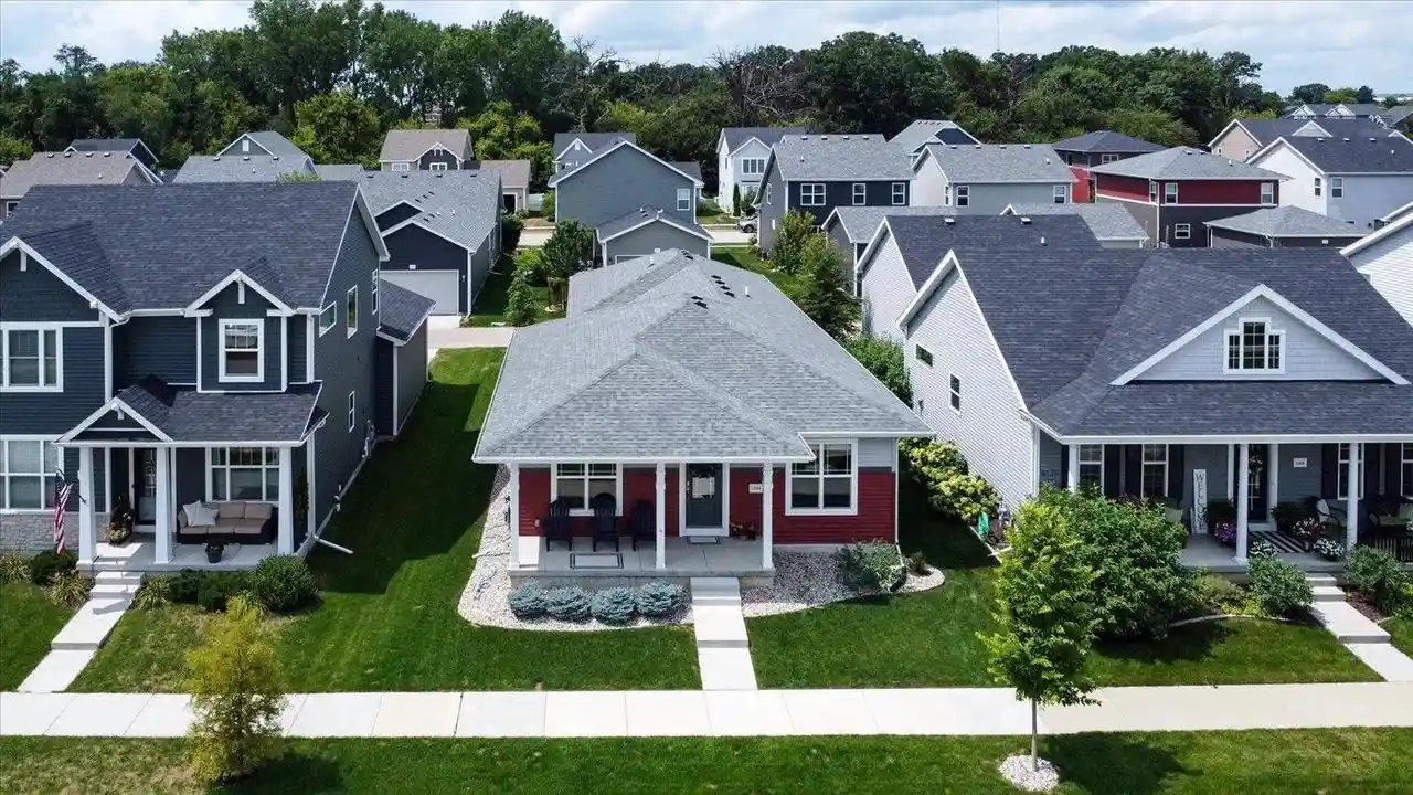 Photo 3 of Single family home for sale at 1264 Crane Meadow Way Way, Sun Prairie, WI 53590 | MLS# 2030672 | Listing updated on 2026-09-14