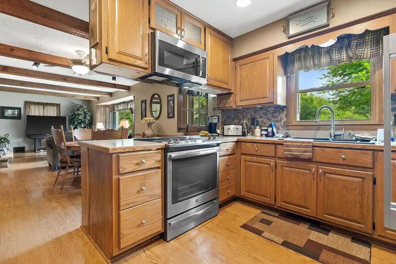 2nd image of W227s4508 Patricia Lane Lane, Waukesha, WI 53189 | MLS# 1976525