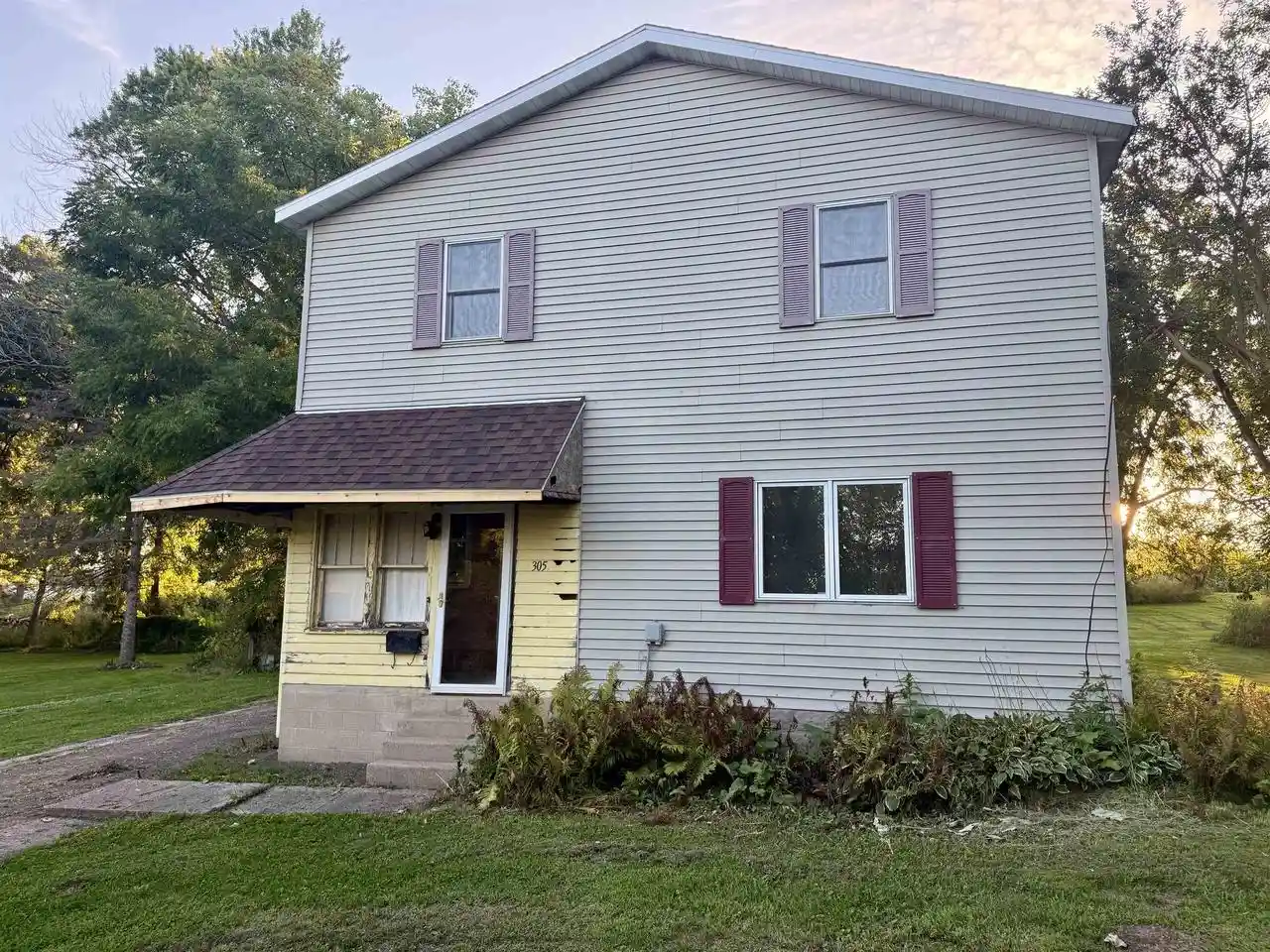 1st image of 305 Rosedale Avenue Avenue, Fox Lake, WI 53933 | MLS# 2030690