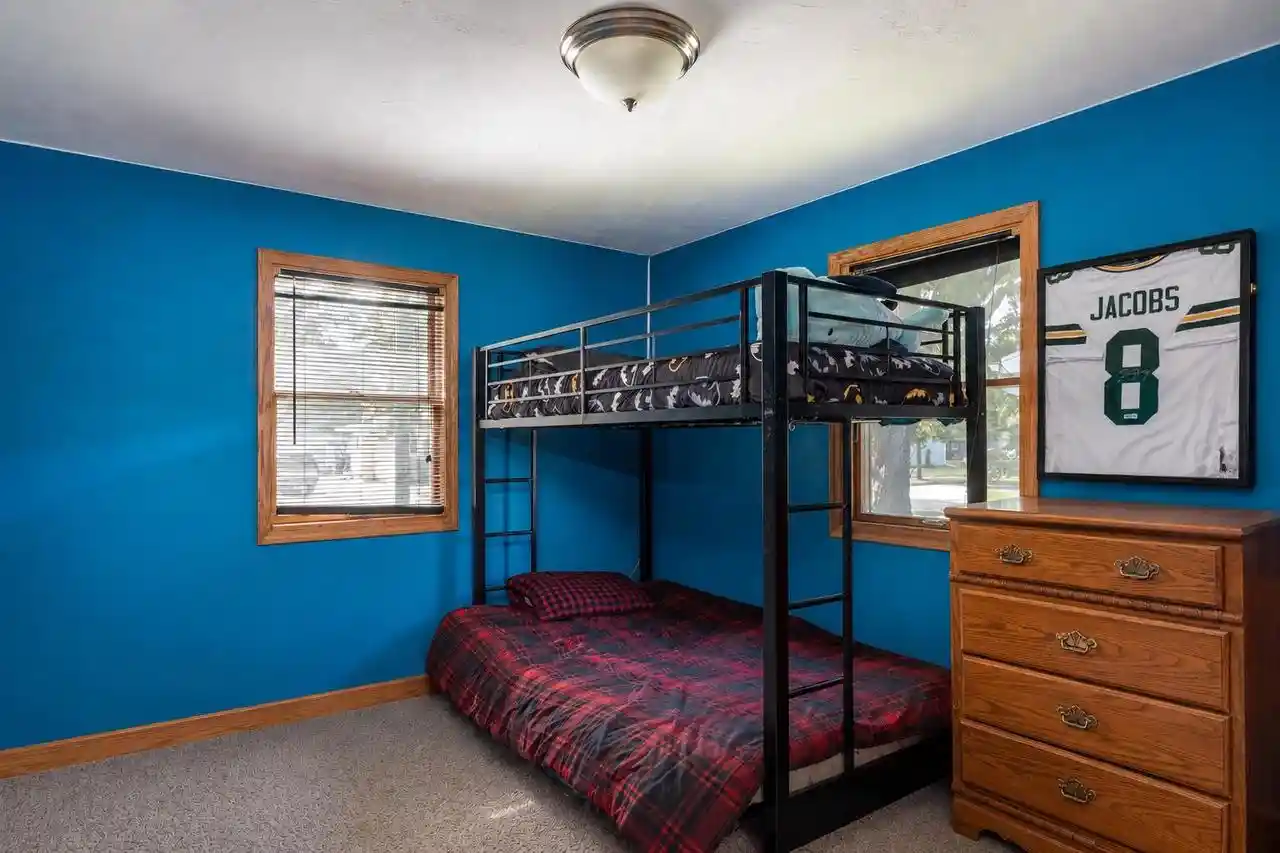 Photo 3 of Single family home for sale at 609 Linda Street Street, Combined Locks, WI 54113 | MLS# 50331144 | Listing updated on 2026-08-20