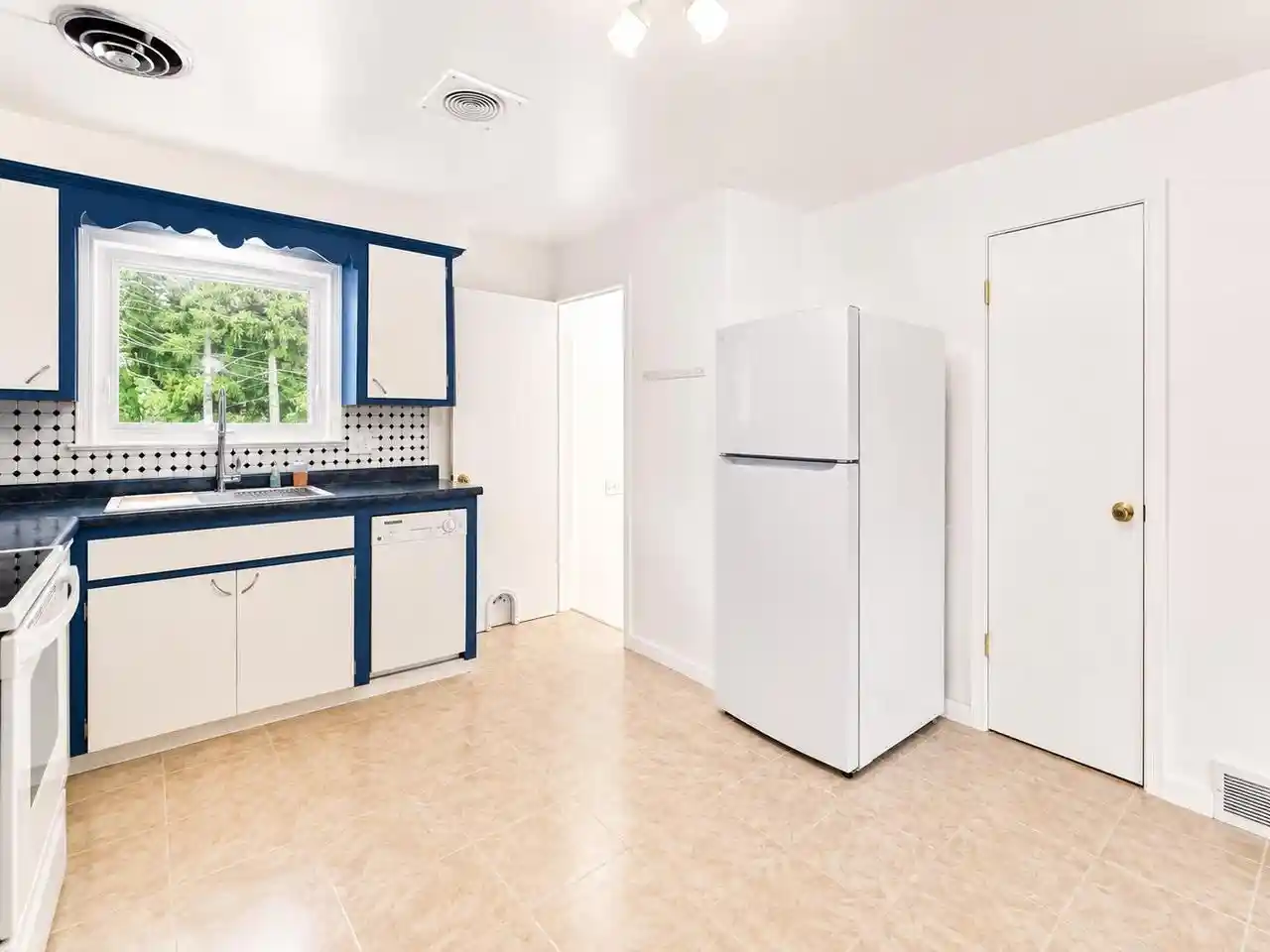 Photo 4 of Single family home for sale at 219 Cedar Street Street, Ripon, WI 54971 | MLS# 50331136 | Listing updated on 2026-10-09