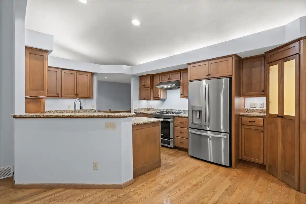 Photo 2 of Single family home for sale at 1525 S Weimar Street Street, Appleton, WI 54915 | MLS# 50331146 | Listing updated on 2026-08-24