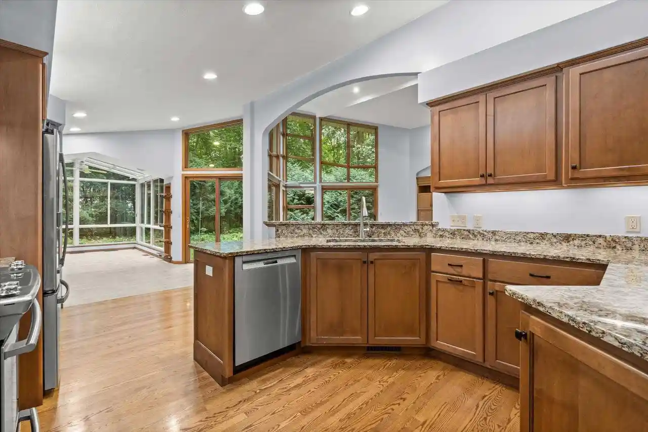 Photo 3 of Single family home for sale at 1525 S Weimar Street Street, Appleton, WI 54915 | MLS# 50331146 | Listing updated on 2026-08-24