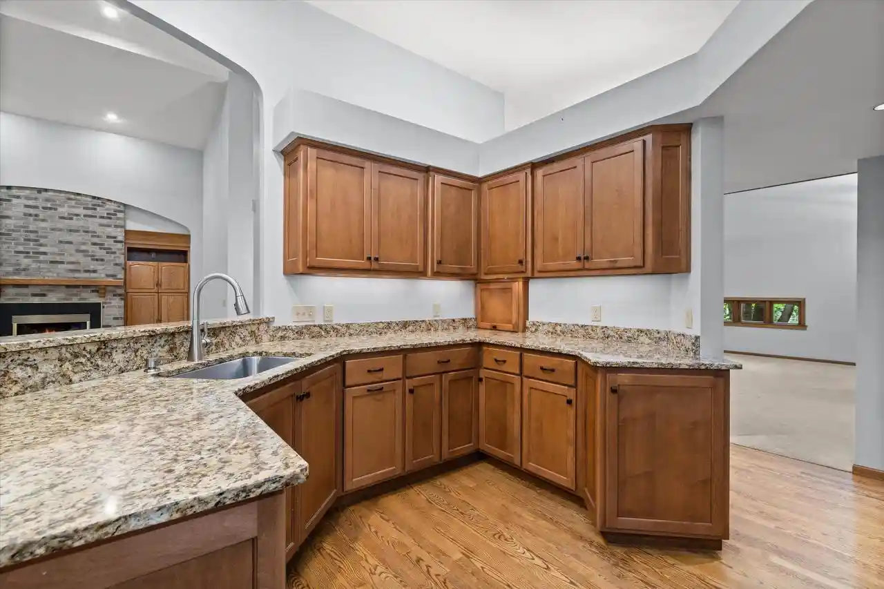 Photo 3 of Single family home for sale at 1525 S Weimar Street Street, Appleton, WI 54915 | MLS# 50331146 | Listing updated on 2026-08-24