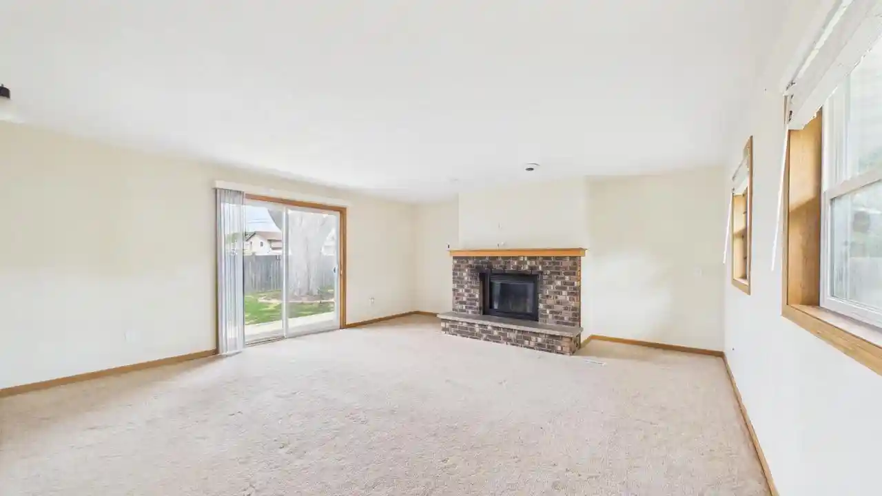 Photo 3 of Single family home for sale at 2208 N Linwood Avenue Avenue, Appleton, WI 54914 | MLS# 50331118 | Listing updated on 2026-09-14