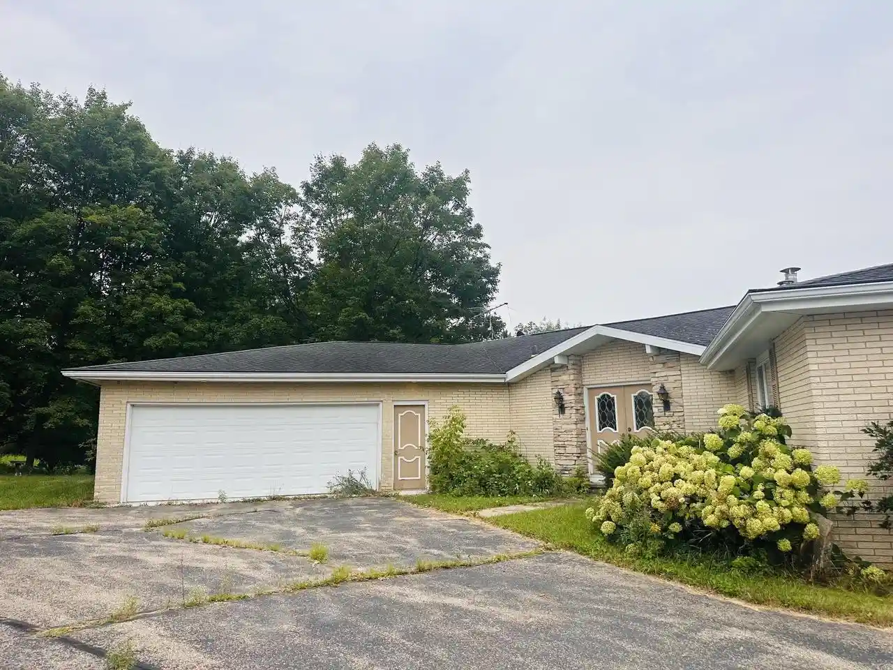 Photo 2 of Single family home for sale at N6716 Highview Road Road, Gresham, WI 54128 | MLS# 50331137 | Listing updated on 2026-08-25