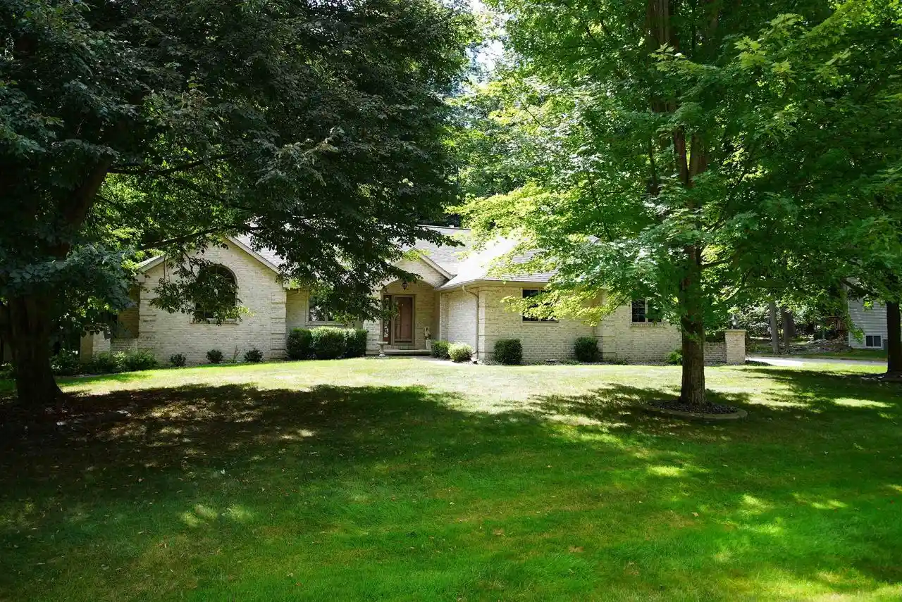 Photo 1 of Single family home for sale at 2077 Cormorant Lane Lane, Suamico, WI 54313 | MLS# 50331154 | Listing updated on 2026-08-24
