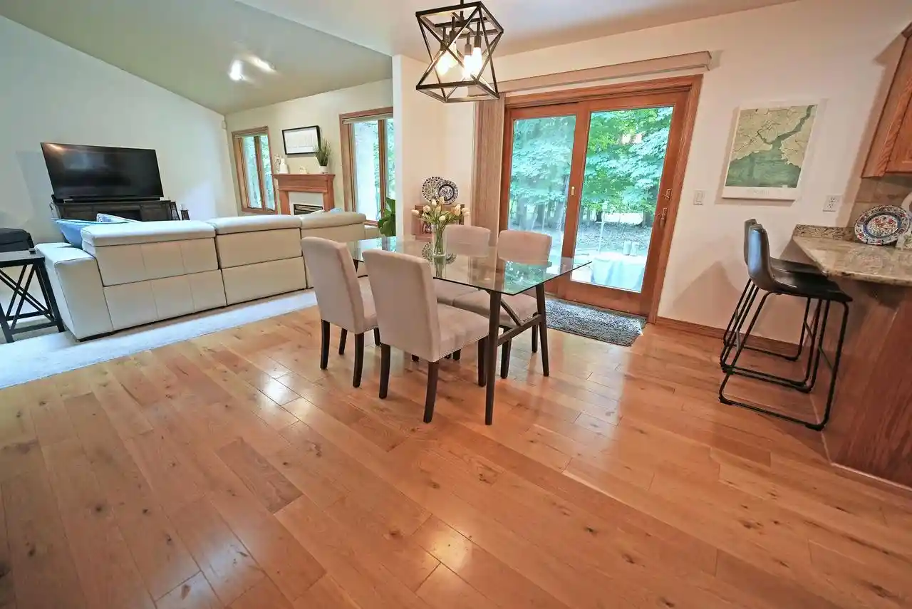 Photo 2 of Single family home for sale at 2077 Cormorant Lane Lane, Suamico, WI 54313 | MLS# 50331154 | Listing updated on 2026-08-24