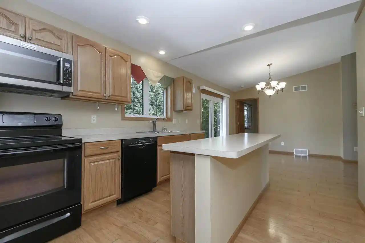 2nd image of 419 Jewel Street Street, Juneau, WI 53039 | MLS# 1976549