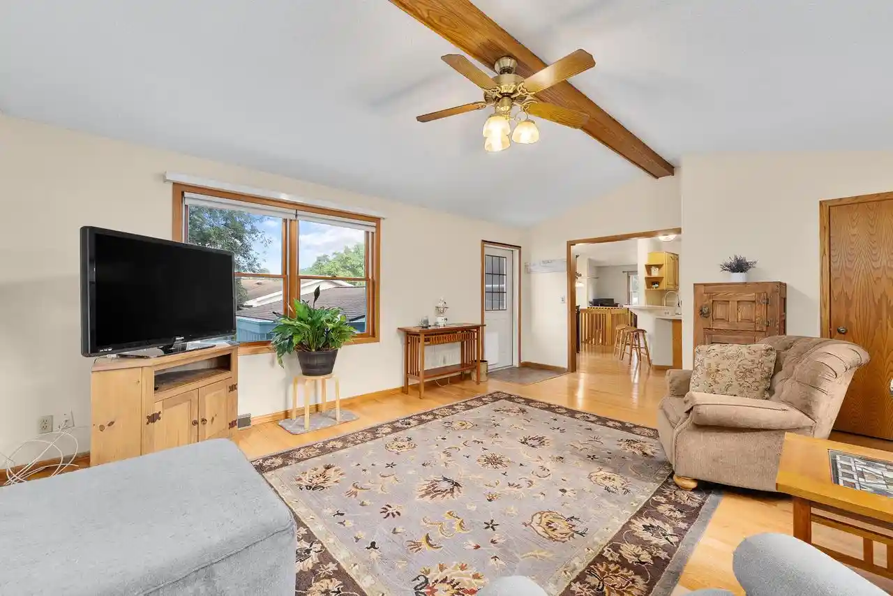 4th image of 827 Olson Street Street, Blair, WI 54616 | MLS# 1976566
