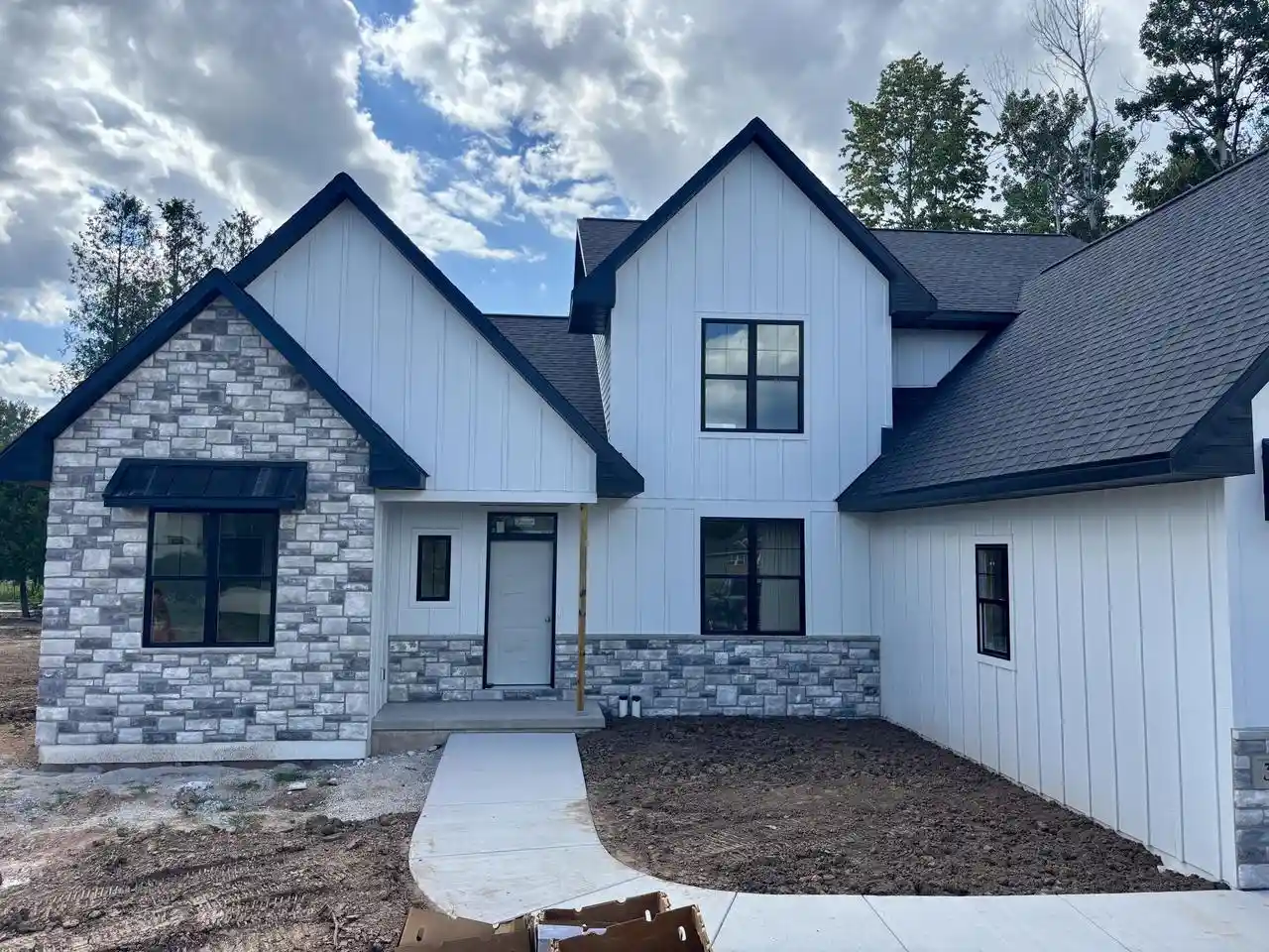 2nd image of 338 Mosie Court Court, Manitowoc, WI 54220 | MLS# 1976572
