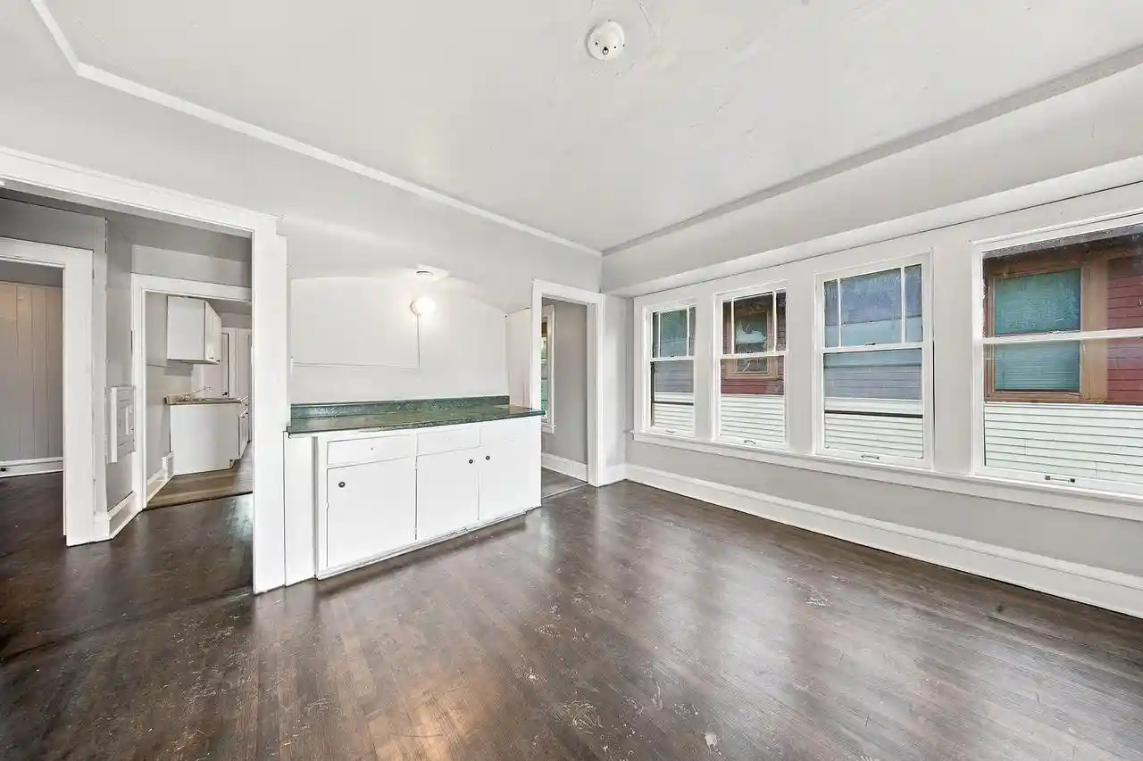 2nd image of 3414 N Vel R Phillips Avenue Avenue #3416, Milwaukee, WI 53212 | MLS# 1976575