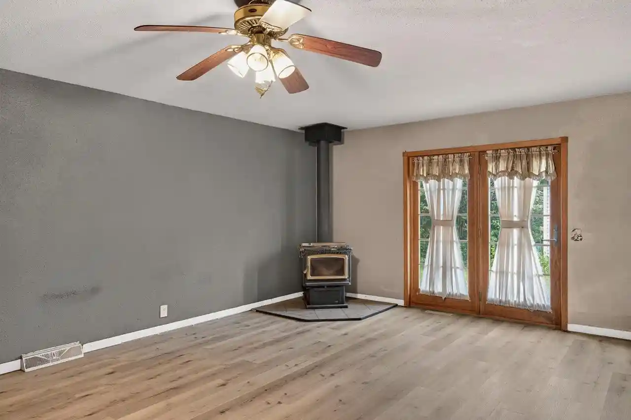 52nd image of 525 W Bannerman Avenue Avenue, Redgranite, WI 54970 | MLS# 2030722