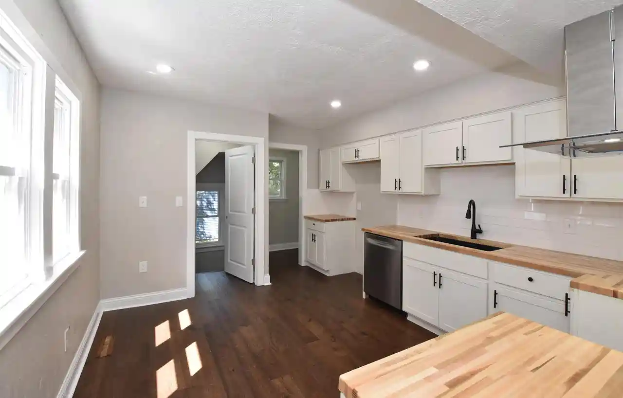 Photo 3 of Single family home for sale at 5527 N 34th Street Street, Milwaukee, WI 53209 | MLS# 1976578 | Listing updated on 2026-09-15