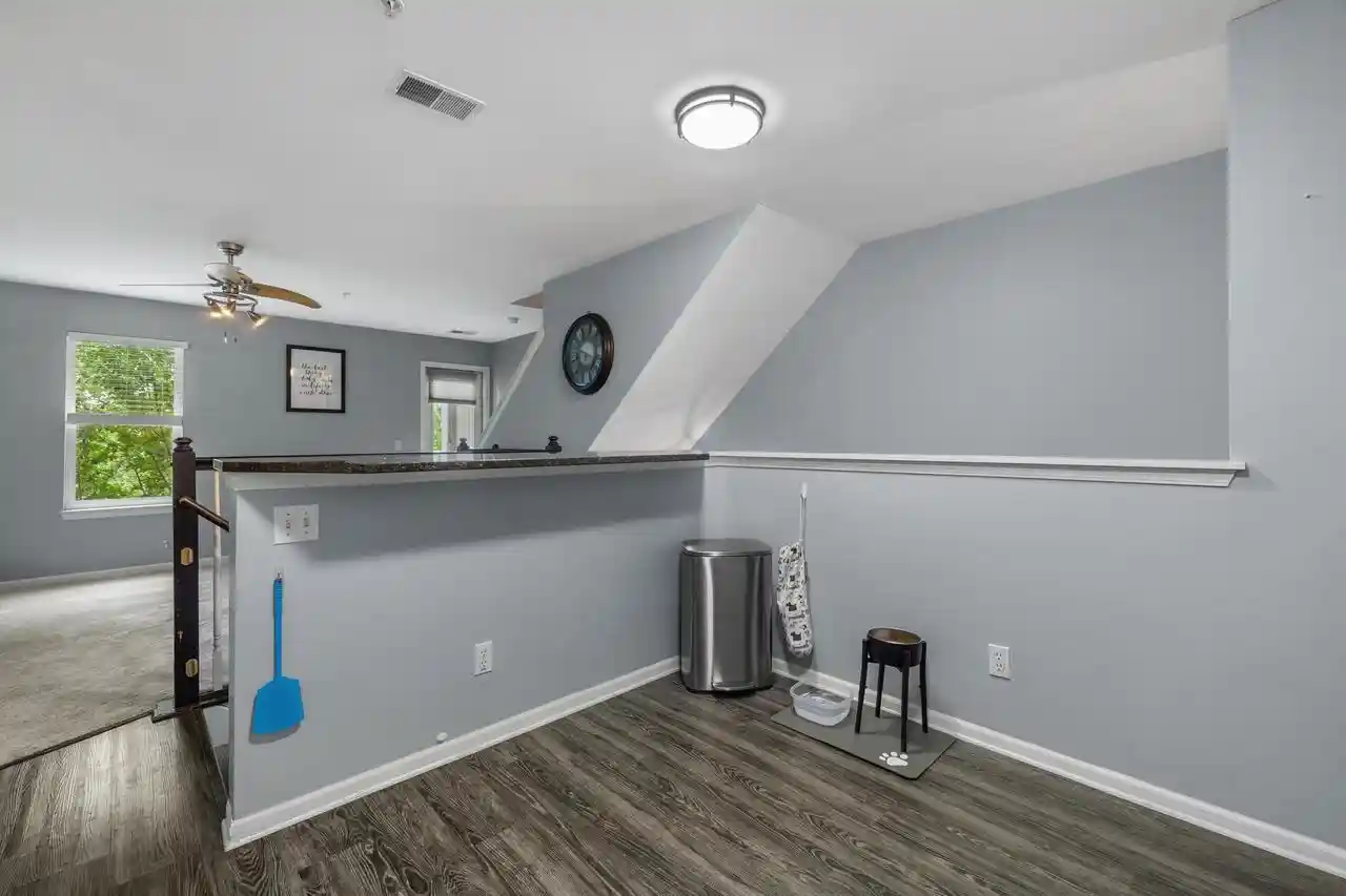 4th image of 307 55th St St, Kenosha, WI 53140