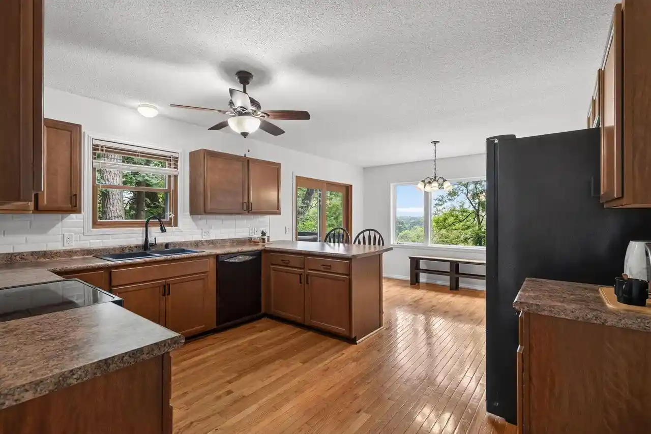 5th image of 2904 Bliss Road Road, La Crosse, WI 54601 | MLS# 1976591