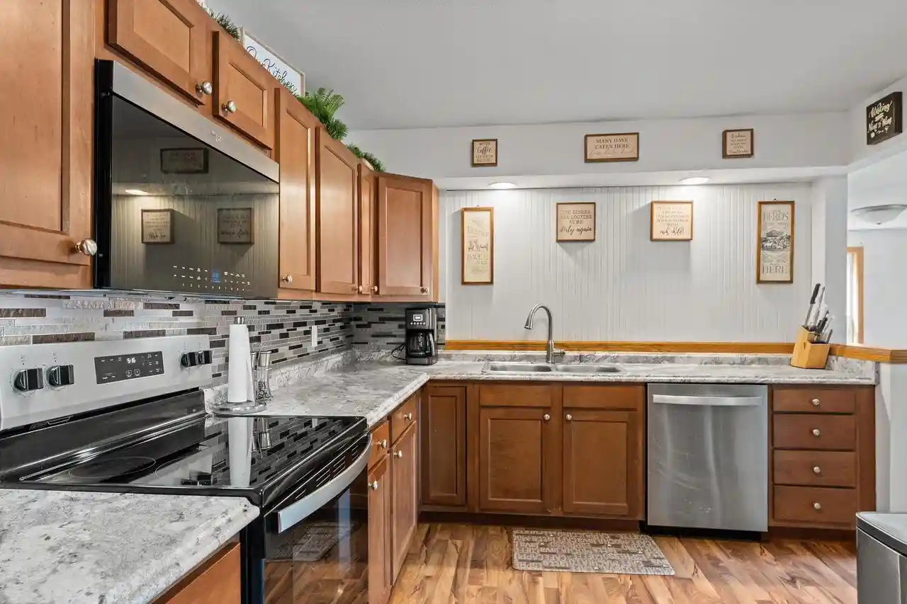 Photo 3 of Single family home for sale at S2592 Schepp Road Road, Baraboo, WI 53913 | MLS# 2030728 | Listing updated on 2026-08-26