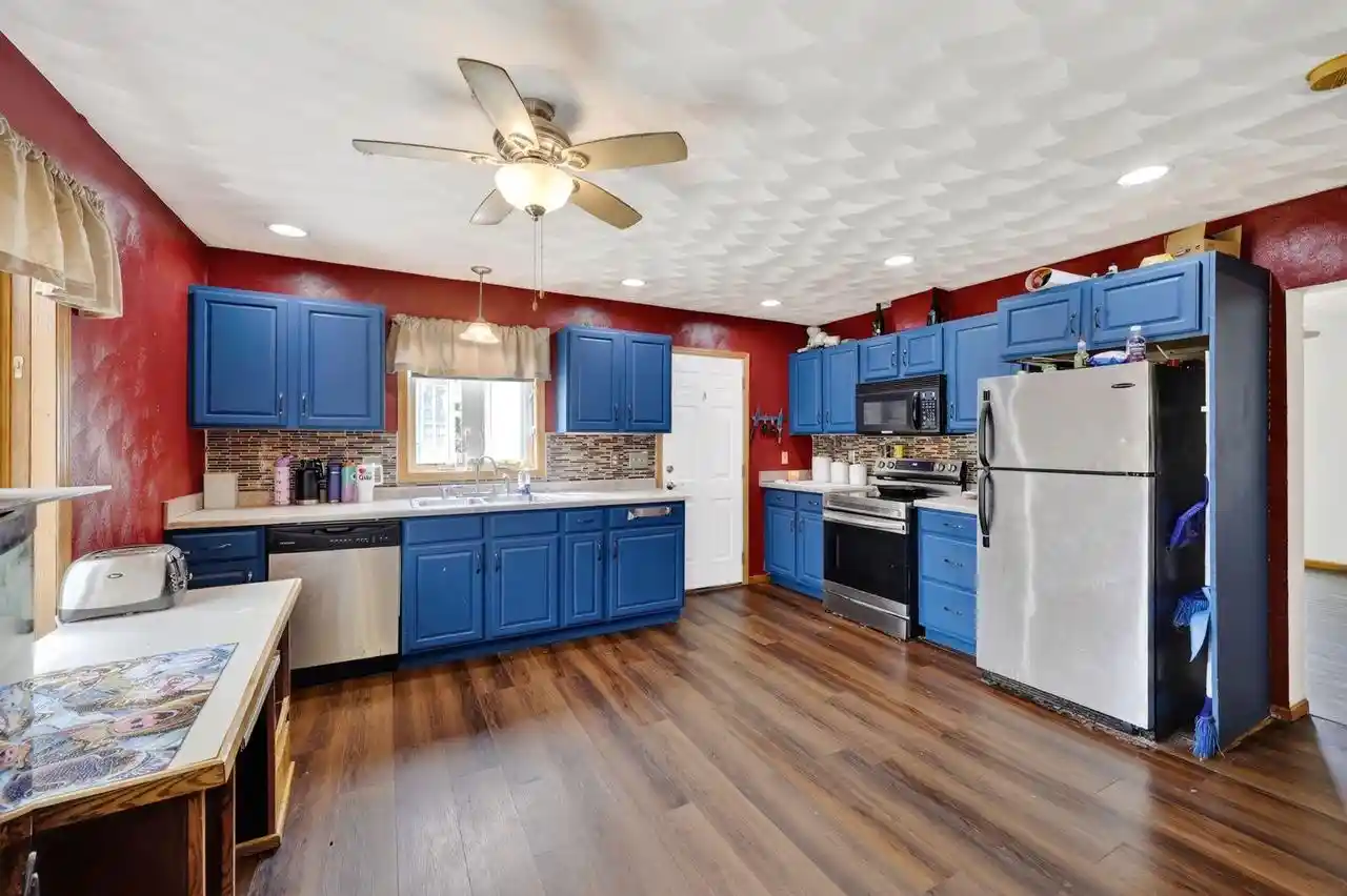 3rd image of 801 E Chestnut Street Street, Pardeeville, WI 53954 | MLS# 2030729