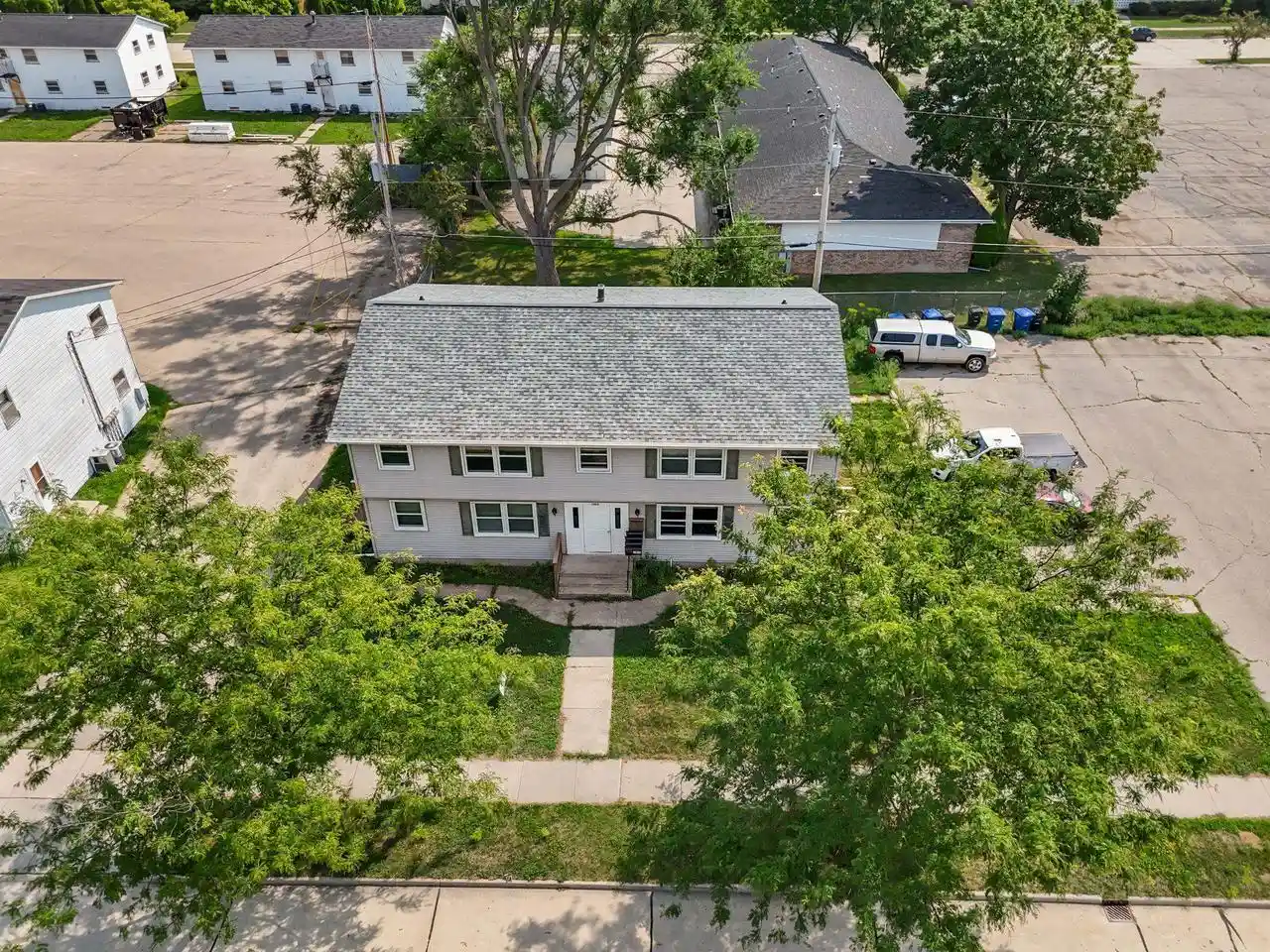 1st image of 1842 Evans Street Street, Oshkosh, WI 54901 | MLS# 50331153