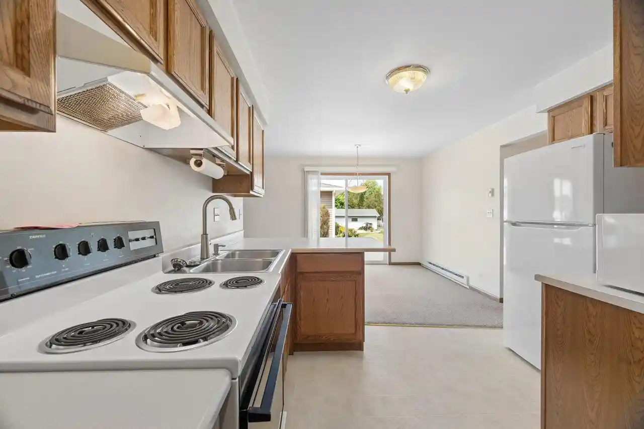 Photo 3 of Single family home for sale at 1518 Mason Street Street, New Holstein, WI 53061 | MLS# 1976603 | Listing updated on 2026-08-25