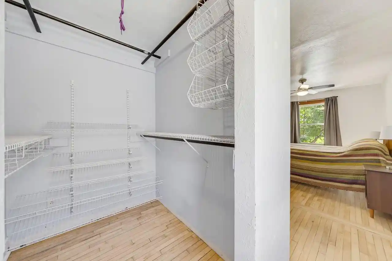 33rd image of 3416 S Quincy Avenue Avenue, Milwaukee, WI 53207 | MLS# 1976602
