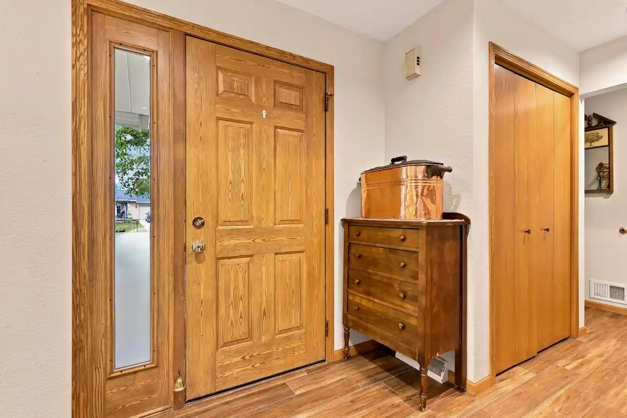 4th image of 4589 Hunters Glen Dr Dr, Sheboygan, WI 53083 | MLS# 1976601