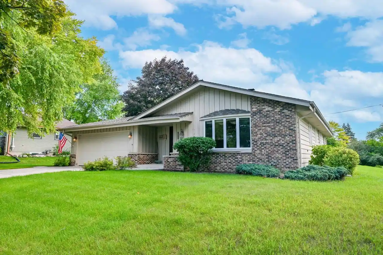 1st image of 1956 Keith Lane Lane, Grafton, WI 53024 | MLS# 1976598