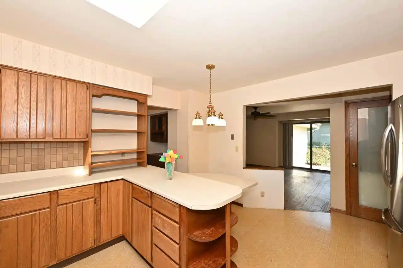 3rd image of 1956 Keith Lane Lane, Grafton, WI 53024 | MLS# 1976598