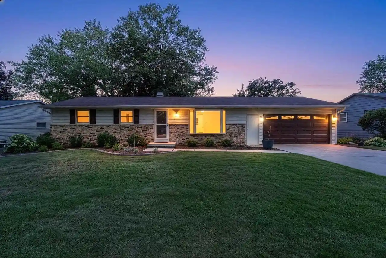 Photo 1 of Single family home for sale at 2766 Berken Court Court, Green Bay, WI 54304 | MLS# 50331168 | Listing updated on 2026-08-22