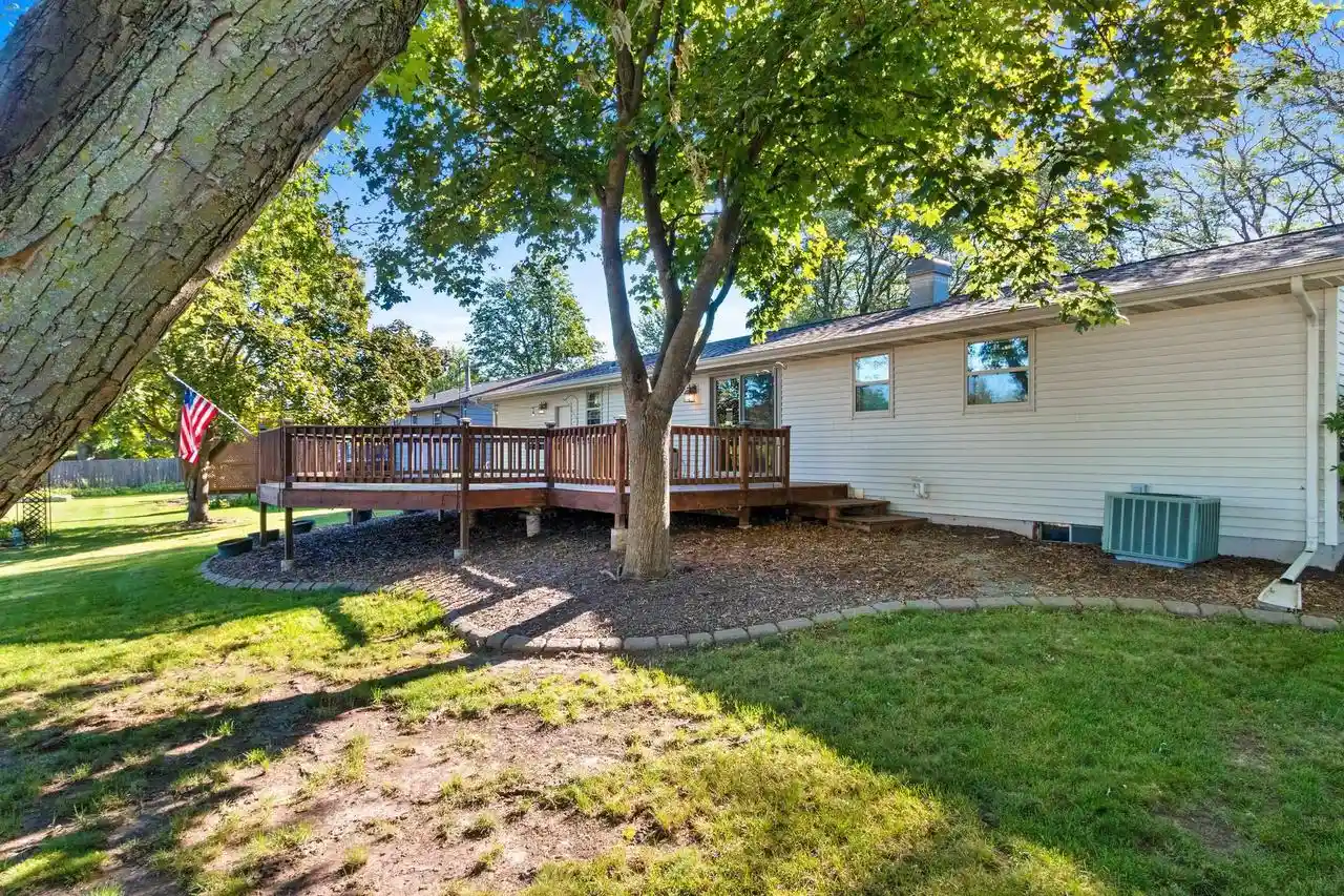 Photo 2 of Single family home for sale at 2766 Berken Court Court, Green Bay, WI 54304 | MLS# 50331168 | Listing updated on 2026-08-22
