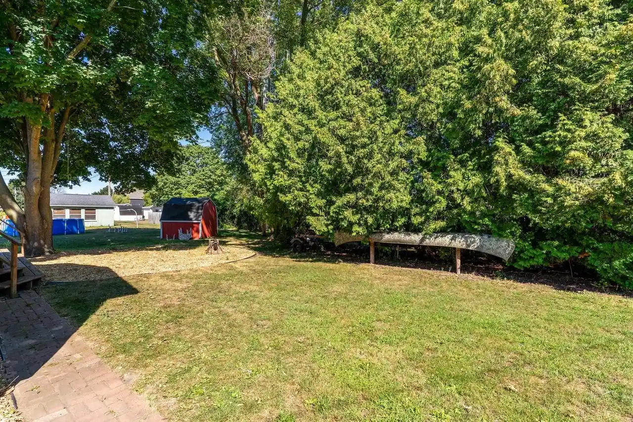 Photo 3 of Single family home for sale at 617 4th Street Street, Oconto, WI 54153 | MLS# 50331173 | Listing updated on 2026-09-21