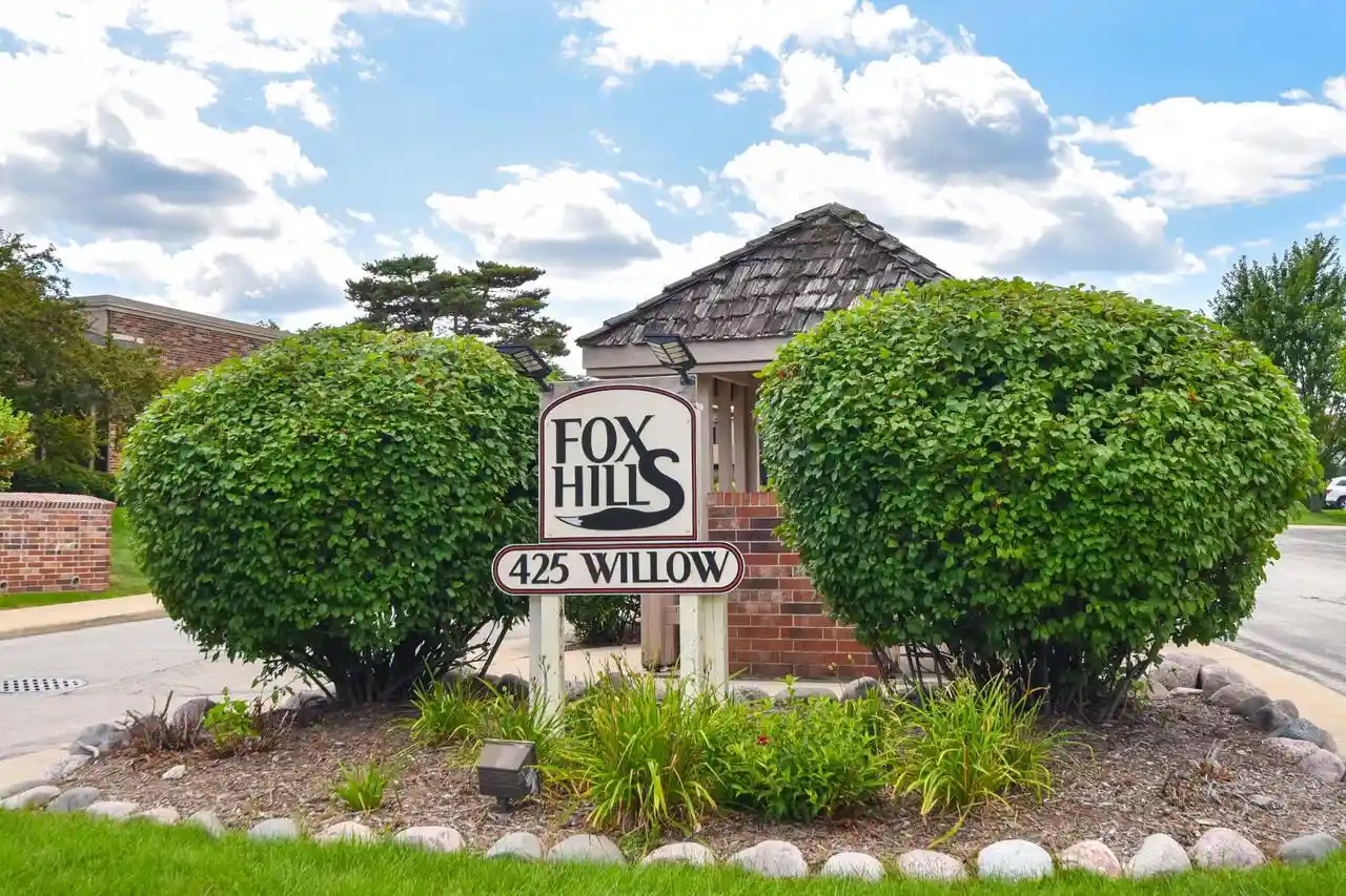 Photo 1 of Condo for sale at 425 W Willow Court Court #128, Milwaukee, WI 53217 | MLS# 1976618 | Listing updated on 2026-08-24
