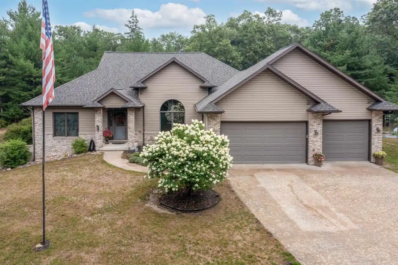 1st image of W13424 Burr Oak Court Court, Coloma, WI 54930 | MLS# 50331180