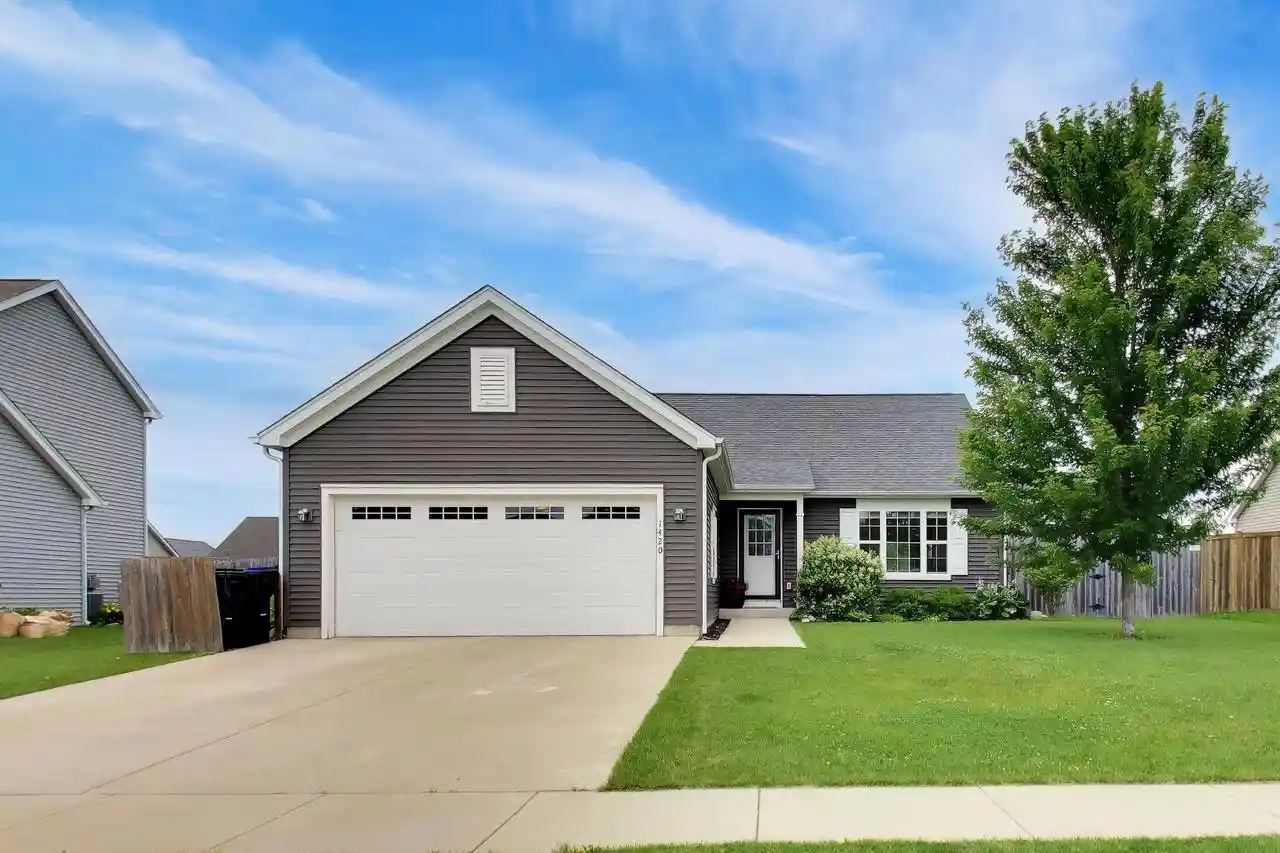 Photo 1 of Single family home for sale at 1420 E Longneedle Lane Lane, Elkhorn, WI 53121 | MLS# 1976622 | Listing updated on 2026-08-29