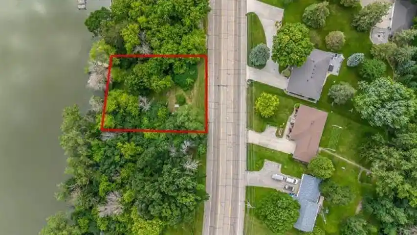 Photo 1 of Land for sale at 3015 E Wisconsin Avenue Avenue, Appleton, WI 54911 | MLS# 50331165 | Listing updated on 2026-09-14