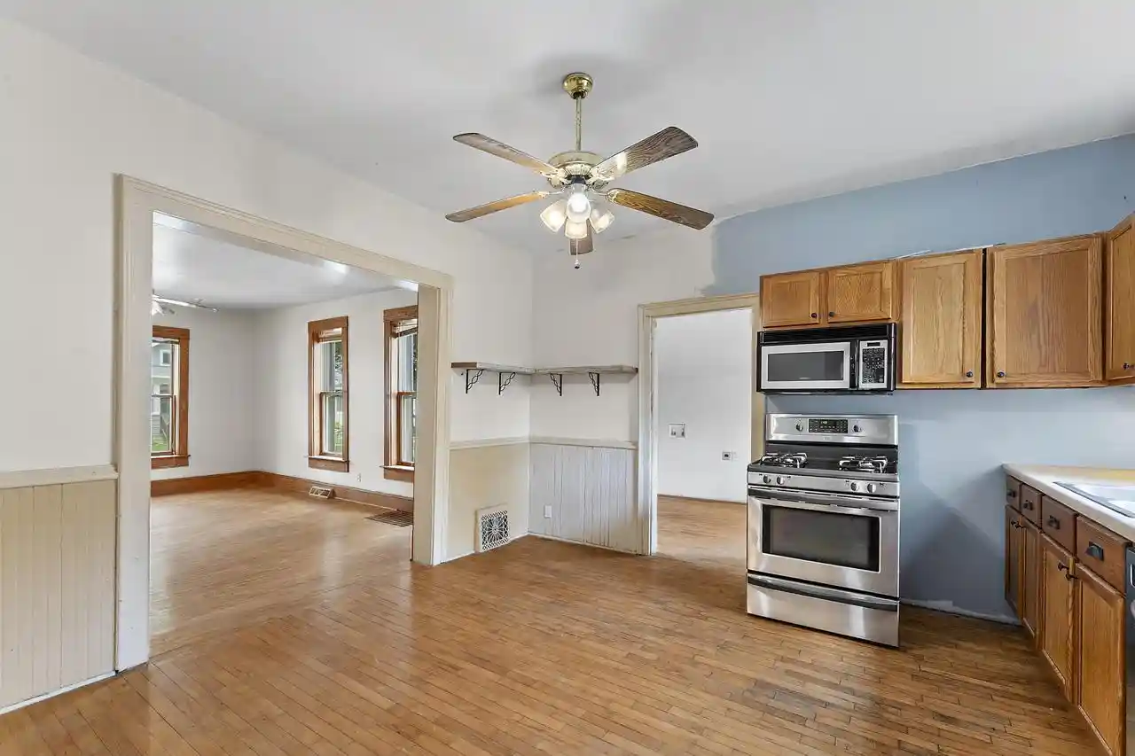 Photo 2 of Single family home for sale at 1016 E Vine Street Street, Appleton, WI 54911 | MLS# 1976627 | Listing updated on 2026-09-10