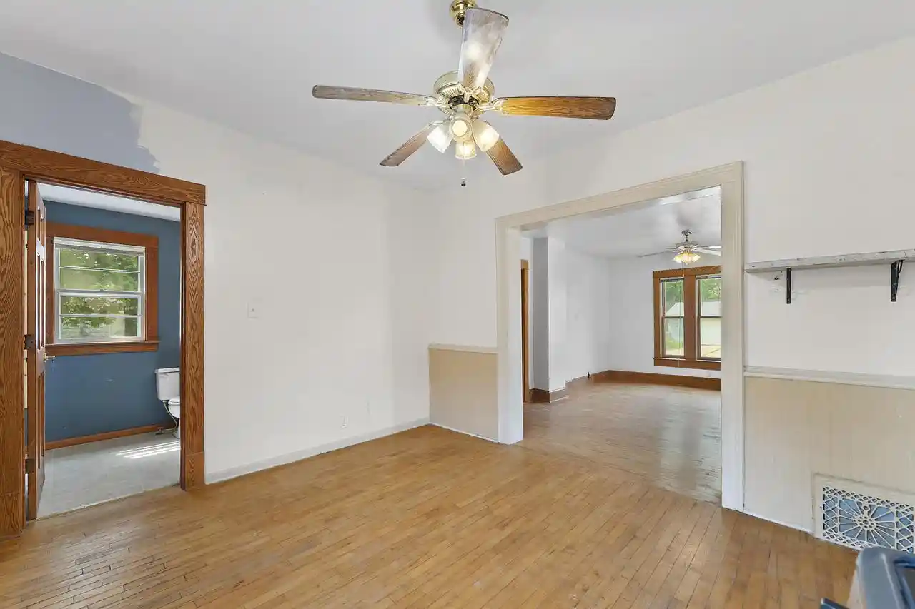 Photo 3 of Single family home for sale at 1016 E Vine Street Street, Appleton, WI 54911 | MLS# 1976627 | Listing updated on 2026-09-10