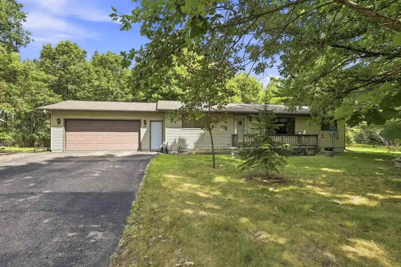 1st image of 1009 Lexus Lane Lane, Wisconsin Rapids, WI 54494 | MLS# 50331201